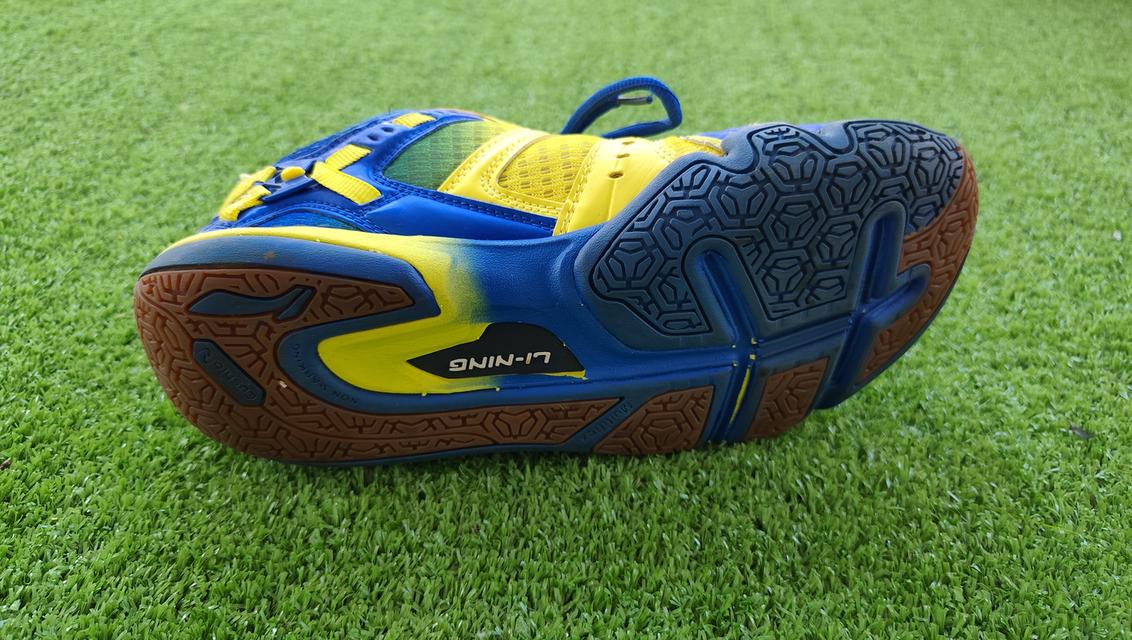 รองเท้าแบดมินตัน Li-Ning รุ่น Saga Limited Edition รูปที่ 6