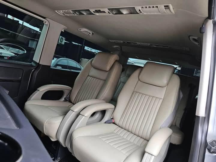 Volkswagen Caravelle ปี 2013 7