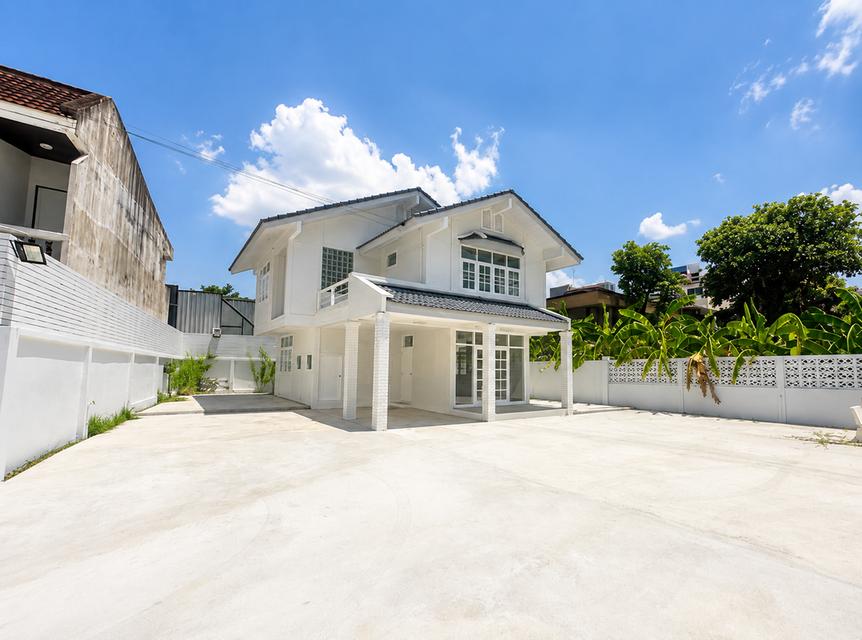 🏡 ขายบ้านเดี่ยว 2 ชั้น ทำเลลาดพร้าว – เลียบทางด่วนเอกมัย-รามอินทรา 6