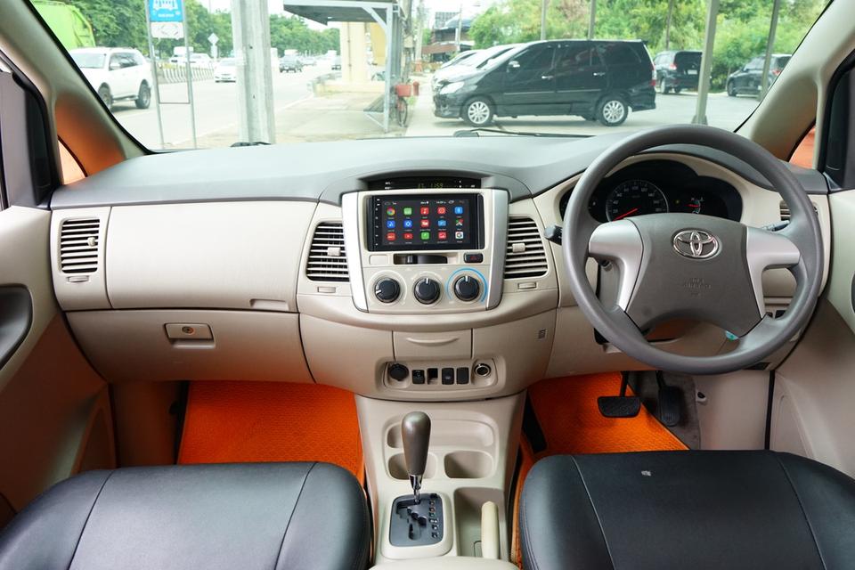 2012 TOYOTA INNOVA 2.0G  10
