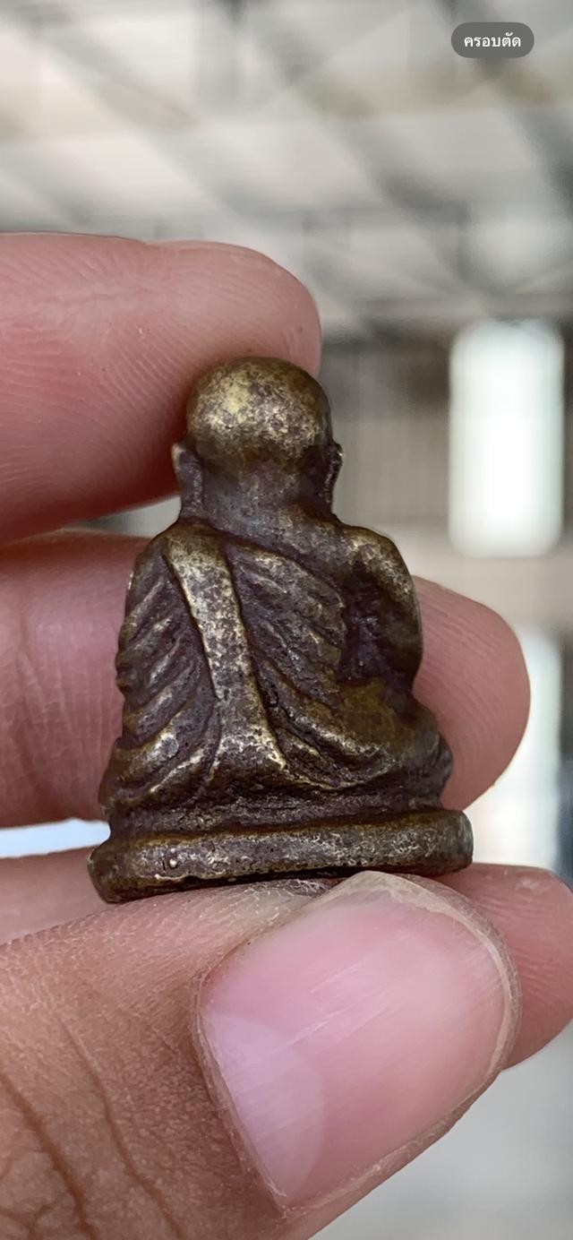หลวงพ่อเงินไม่รู้พิม รูปที่ 3