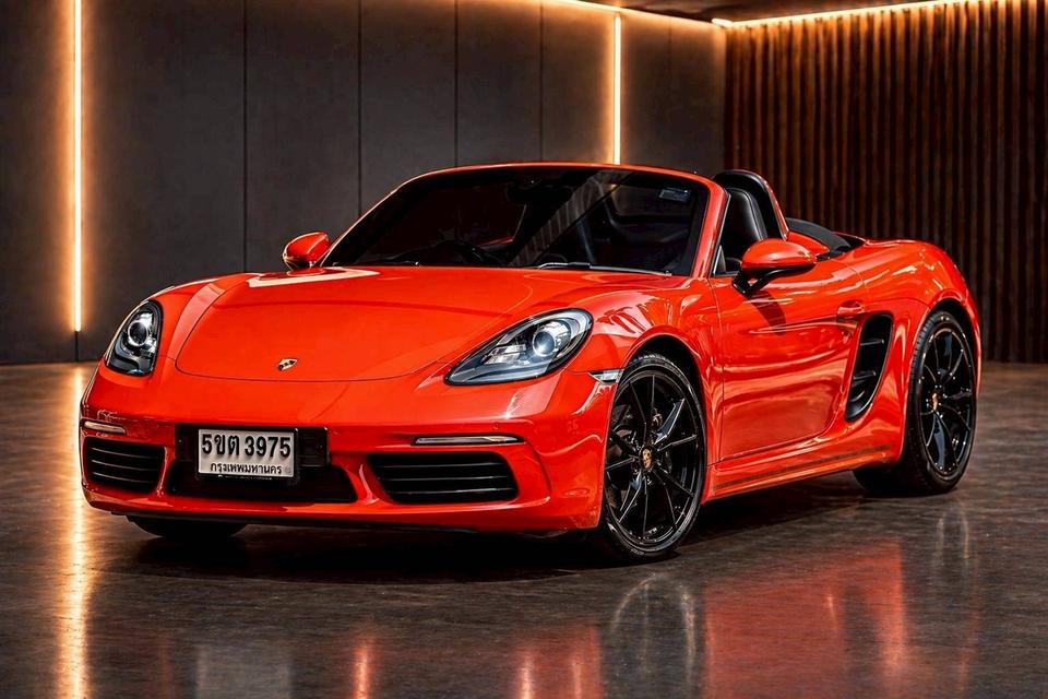 รหัสรถ PR3975 Porsche 718 Boxster PDK Convertible ปี 2017
