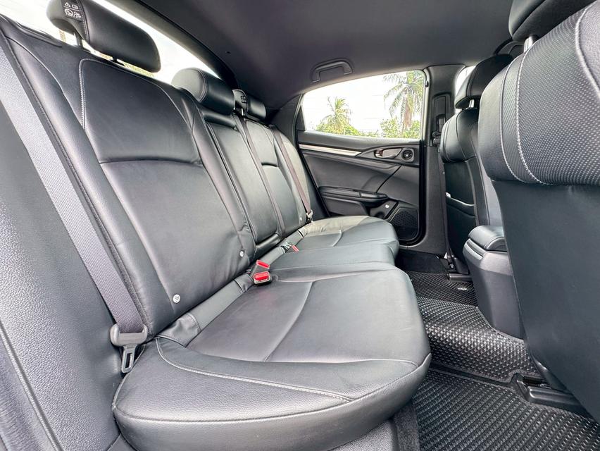 Honda Civic FK 1.5 Turbo ปี 2019 ไมล์ 32,xxx km 17