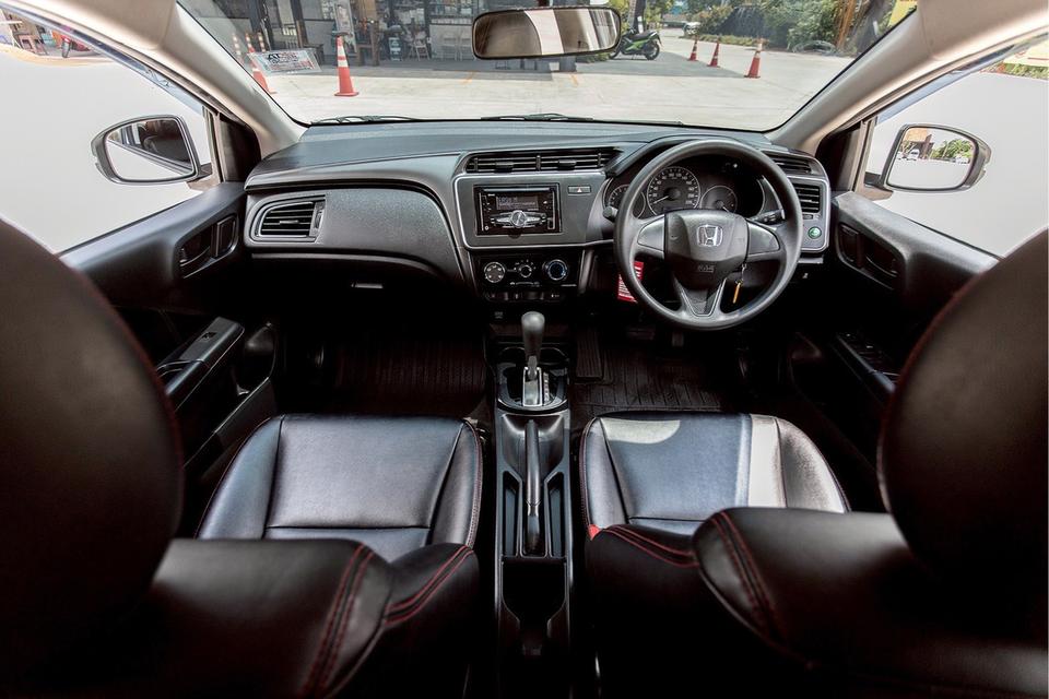 Honda City 1.5 S AT ปี 2019 สีขาว 12