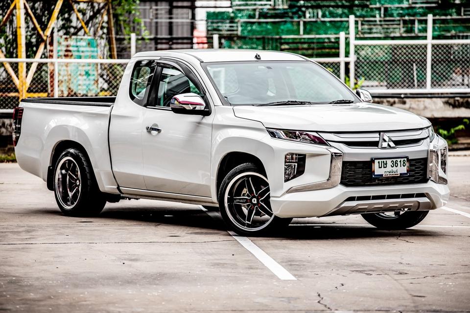 MITSUBISHI TRITON 2.5 GLX ปี 2021 สีขาว มือเดียว 5