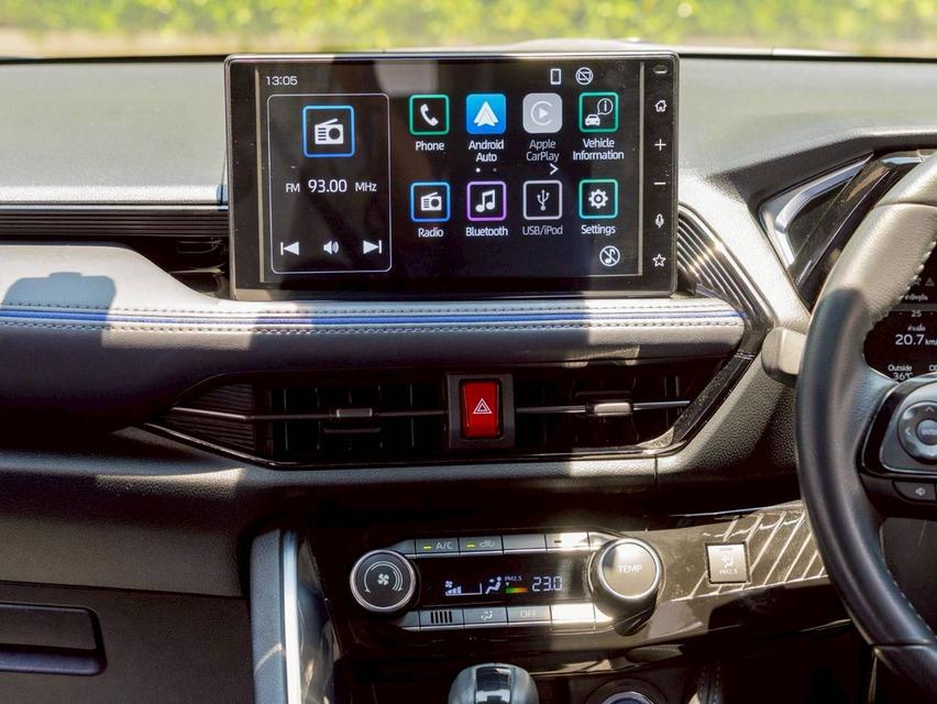 TOYOTA YARIS CROSS 1.5 HEV Premium Luxury ปี 2024 รูปที่ 18