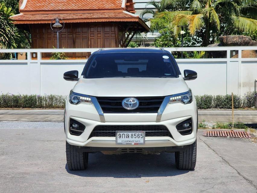 ขาย Toyota Fortuner 2.8 TRD 4wd ปี18 2