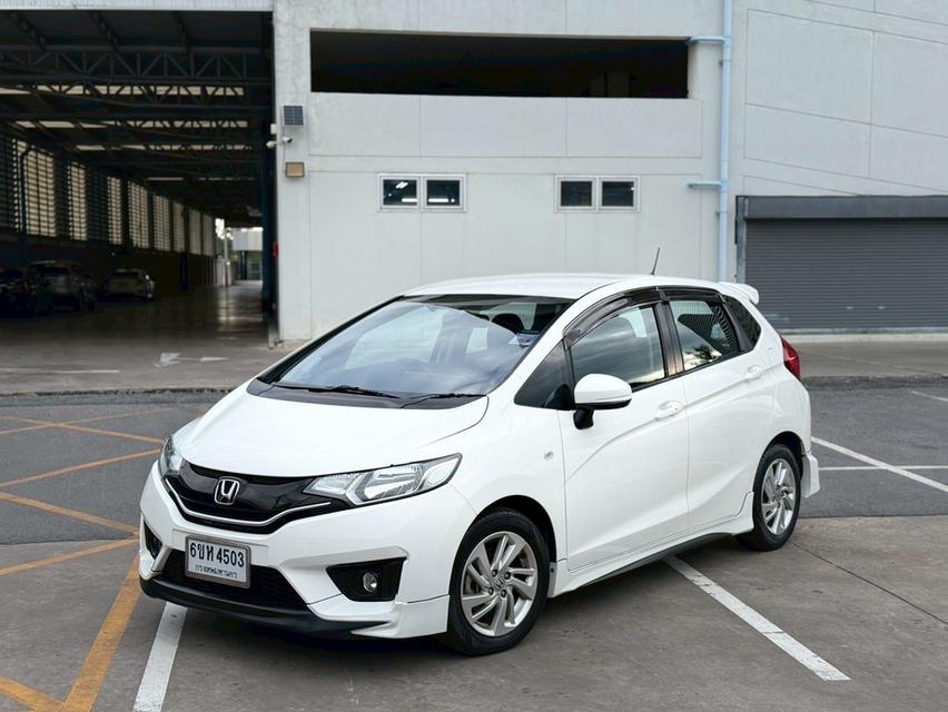 HONDA JAZZ 1.5V+ i-VTEC 2016 สีขาว