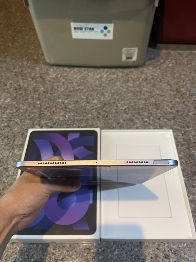 ขายiPadAir5 M1 สีPurple 256กิ๊กมีกล่องไร้รอยตกใช้งานดีใบเสร็จอยู่ครบๆถูกๆ