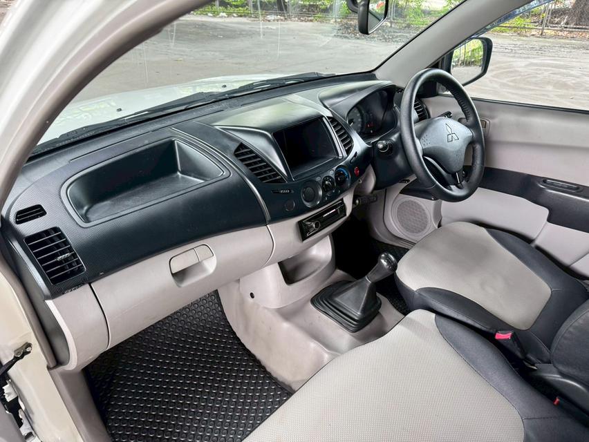 Mitsubishi Triton Single Cab 2.4 CNG MT ปี 2014 พร้อมตู้ทึบ 13