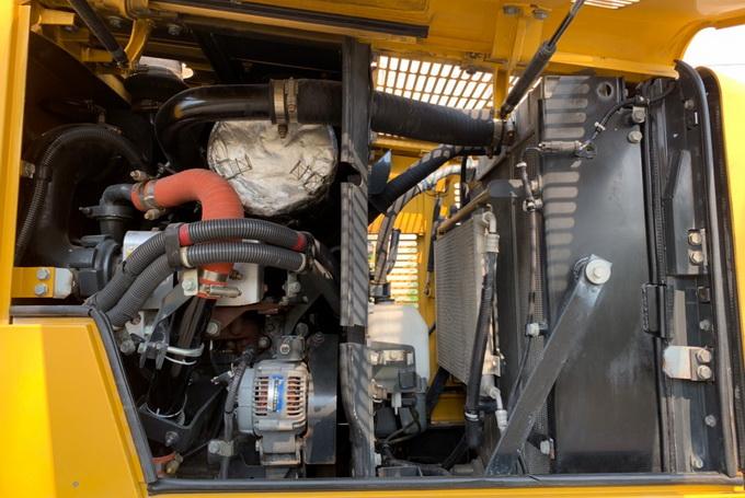 WR12-6 (WA100-6) แขนยกสูงพิเศษ ตัก 1.28 คิว ยกสูง 3.90 ม. เครื่องยนต์ 4 สูบเทอร์โบ 99.4 แรงม้า  14