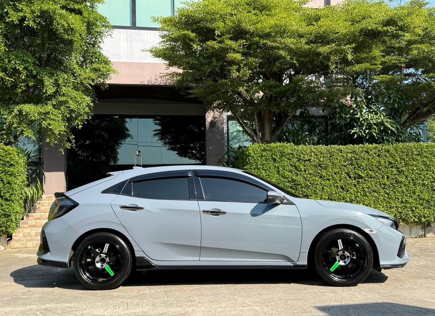 2022 HONDA CIVIC FK 1.5 TURBO RS รถมือเดียว 60,000 กม สภาพป้ายแดง ประวัติศูนย์ครบ  รถไม่เคยมีอุบัติเหตุครับ 2