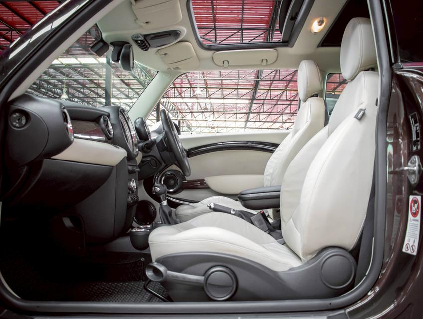 MINI COOPER 1.6 S ปี 2012 10