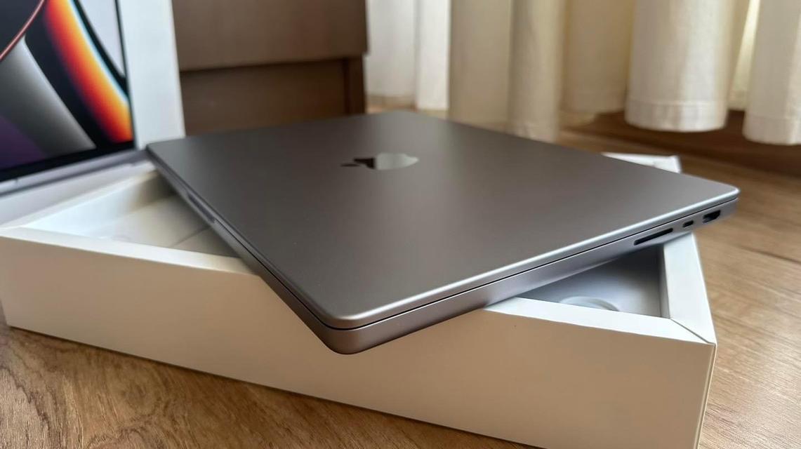 macbook pro มือสอง สภาพใหม่มาก 3