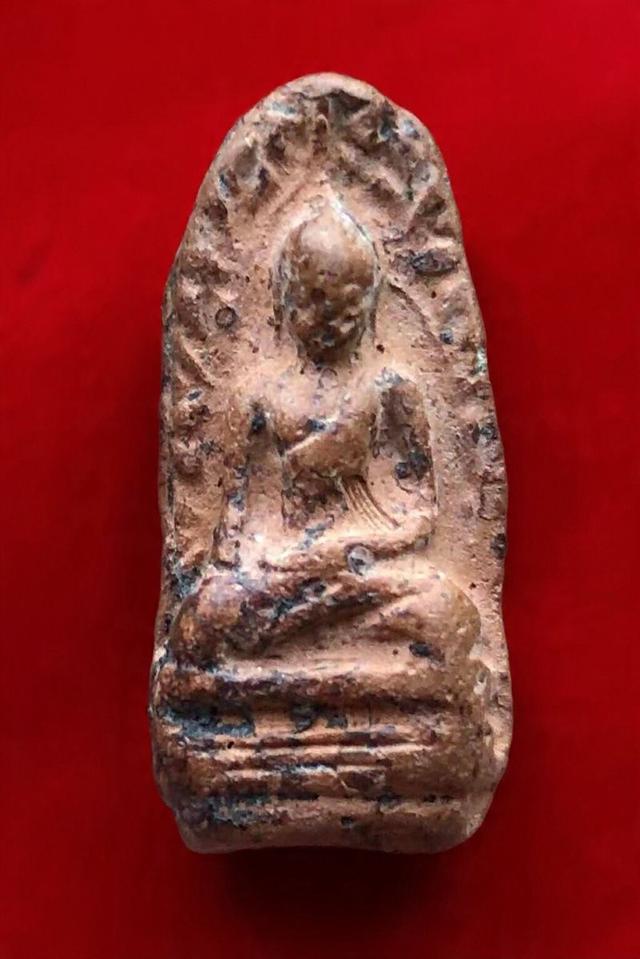 พระรอดกรุวัดมหาวันเป็นพระเก่าของเมืองลำพูน