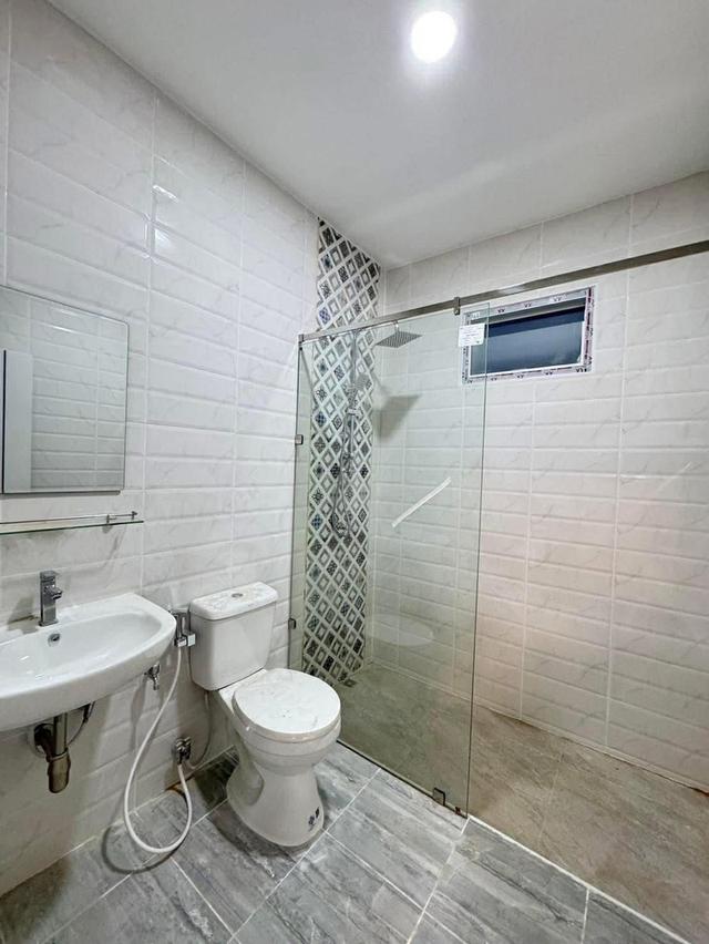 หมู่บ้านฉัตรไพลิน  ลาดหลุมแก้ว 8