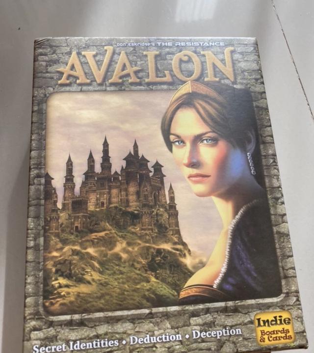 อวาลอน บอร์ดเกมส์ (Avalon) 1