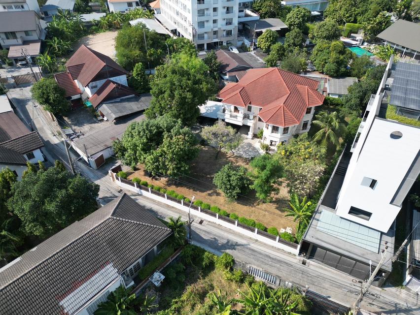 ขายบ้านพักอาศัย 2 ชั้น เนื้อที่ 275 ตร.ว ซอยประสาทสุข เขตยานนาวา กรุงเทพ 2