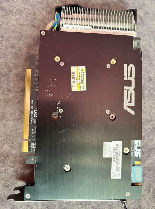 การ์ดจอ ASUS GTX960 2GB DDR5 สภาพดี 2