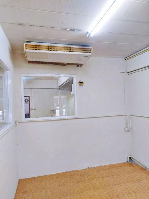 BTSอ่อนนุช 1กม. สุขุมวิท81 มี2 7-11 ในซอย 30ม. และ100ม. แอร์3 ทาสีใหม่ ให้เช่าอาคาร 4.5ชั้น 5