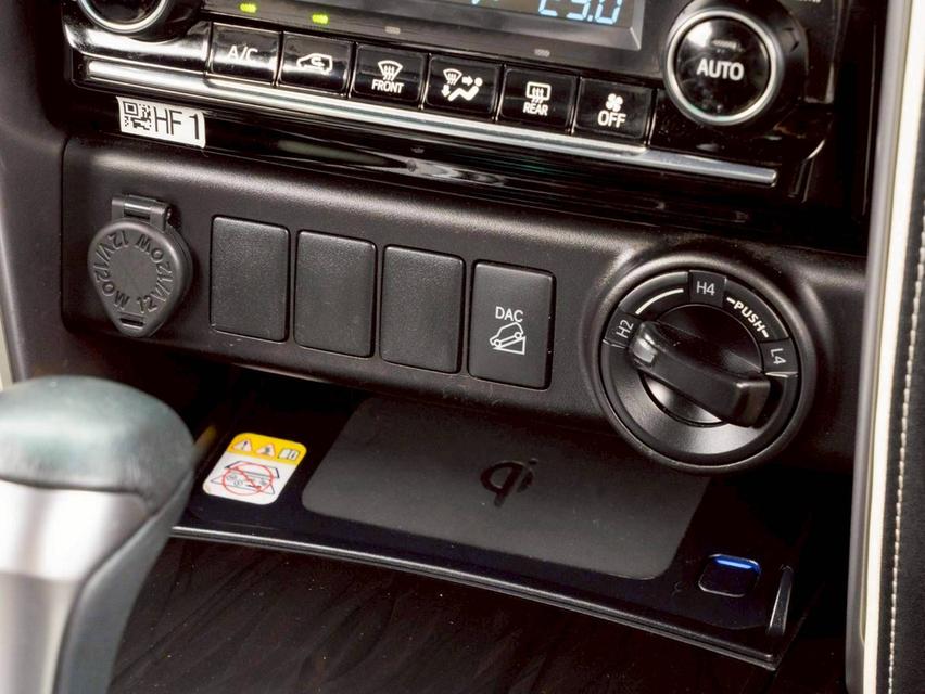 ขาย Toyota Fortuner 2.8 4wd ปี21 10