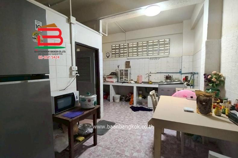 ทาวน์เฮ้าส์ พัธนชัย สายไหม 34 (ใกล้ตลาดเอซี) เนื้อที่ 17 ตรว. แขวงสายไหม เขตสายไหม 6