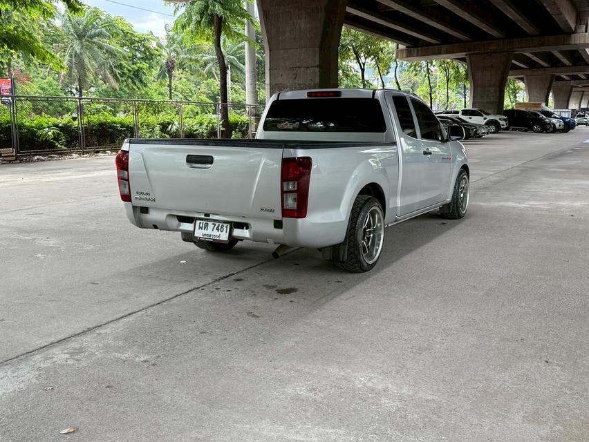 ขายรถ Isuzu D-max 2.5 Ddi  space cab ปี 2013 สีเทา เกียร์ธรรมดา 4