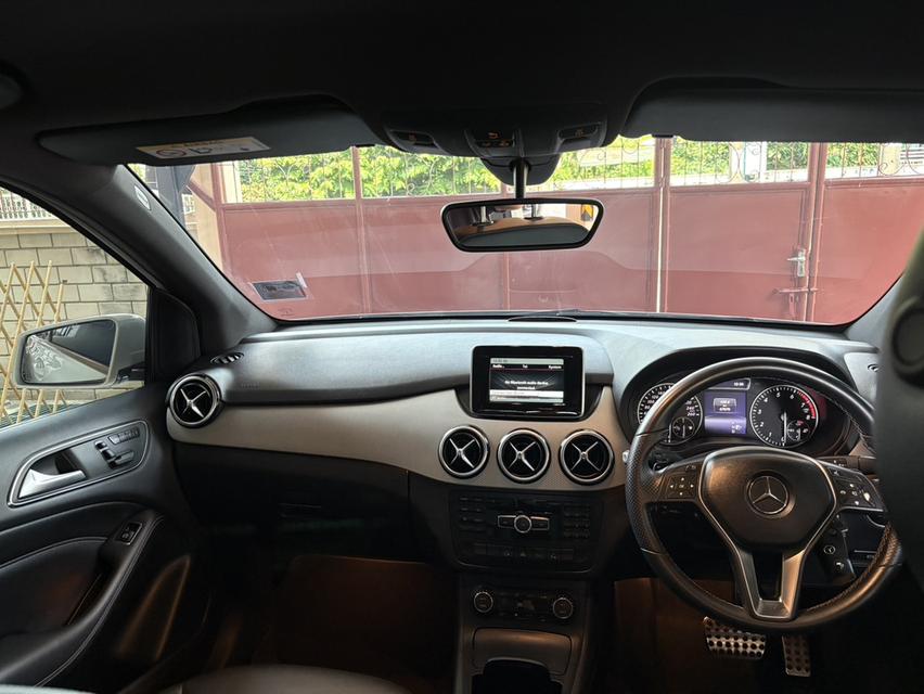 Mercedes-Benz B200 W246 1.6 Sports BlueEFFICIENCY รูปที่ 10