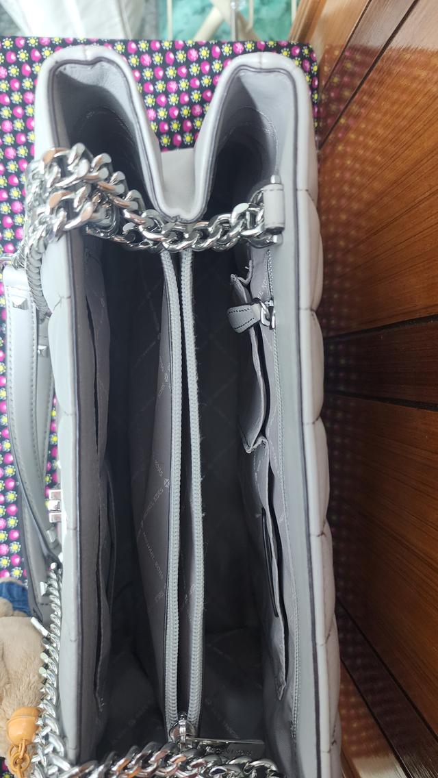 กระเป๋า Michael Kors [MK] used 10