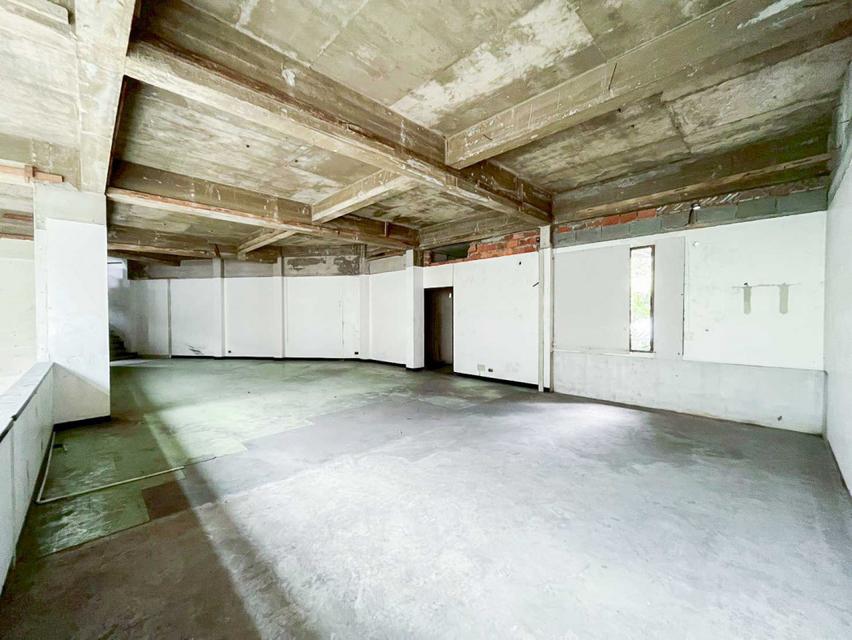 ให้เช่า อาคารสำนักงาน ติด ถ.สุขุมวิท ใกล้ทรูดิจิทัล พาร์ค 63 ตรว 4 ชั้น 6