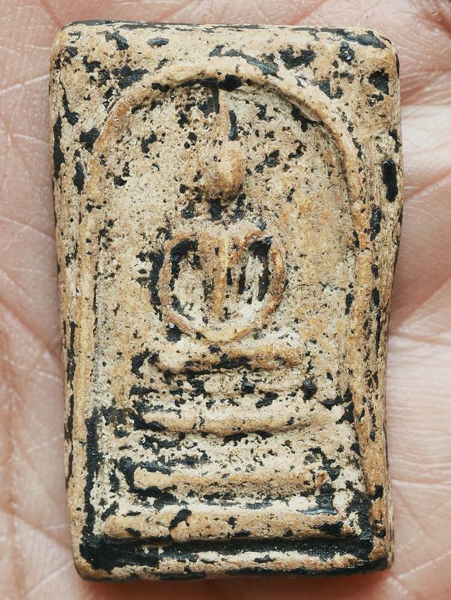 พระสมเด็จวัดระฆัง พิมพ์ฐานแซม....ลงรักเก่าๆ รูปที่ 8