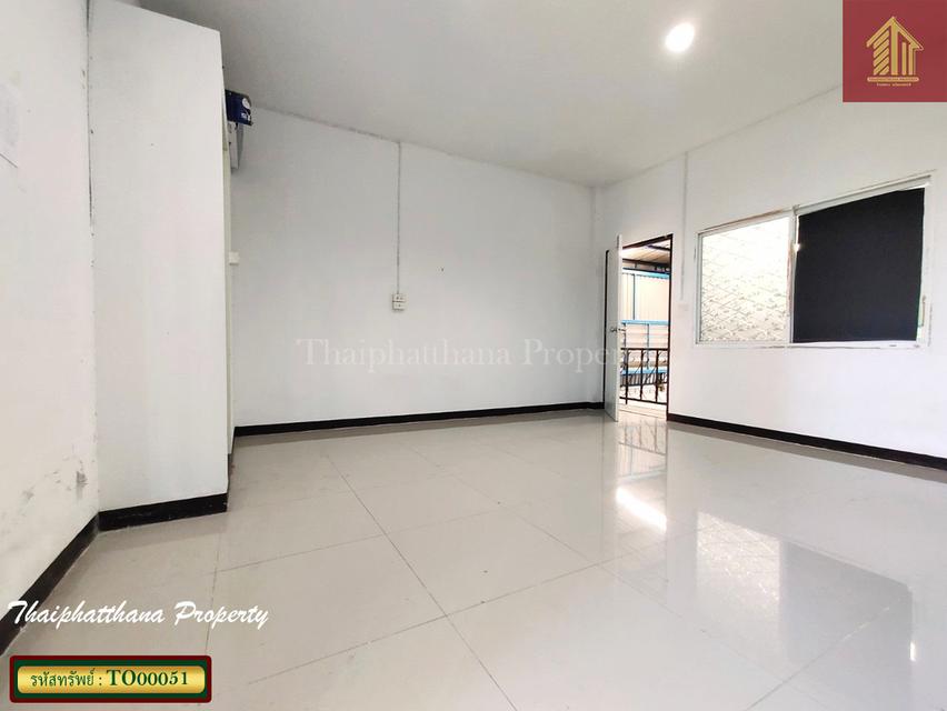 โกดัง พื้นที่สีม่วง พร้อมใช้ ซอยไทยประกัน ถนนเทพารักษ์ 12