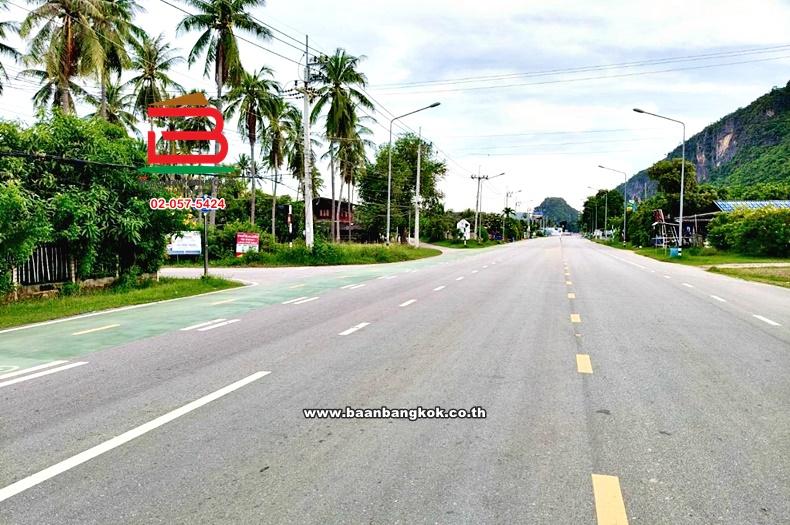 ที่ดินเปล่า ซอยสามร้อยยอด 23 เนื้อที่ 330 ตร.ว (ใกล้หาดสามร้อยยอด) ถนนเพชรเกษม ตำบลสามร้อยยอด อำเภอสามร้อยยอด จังหวัดประจวบคีรีขันธ์ 11