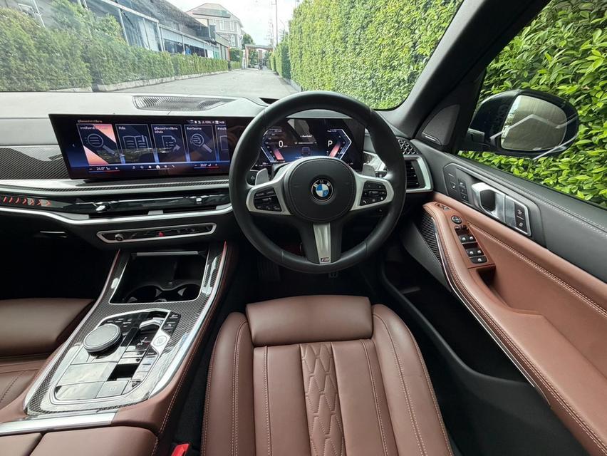 (แจ้งรหัสรถ AP119) BMW X5 30d msport Lci 2024 สี ดำ รูปที่ 9