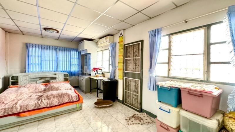 บ้านแฝด พระปิ่น 4 เพชรเกษม 81 - บางบอน 5 12