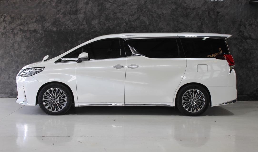 รหัสรถ JRS8573 TOYOTA Alphard 2.5 SC น้ำมันล้วน กับชุดแต่ง Lexus LM 300 ปี 2016 6