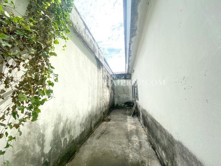 ทาวน์เฮ้าส์ หมู่บ้านปทุม คอนโดเพลส ถนนปทุมธานี – สายใน 18