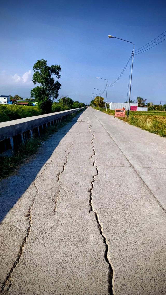ขายที่ดินเปล่าติดถนนลำลูกกากาคลอง 9 จังหวัดปทุมธานี 9