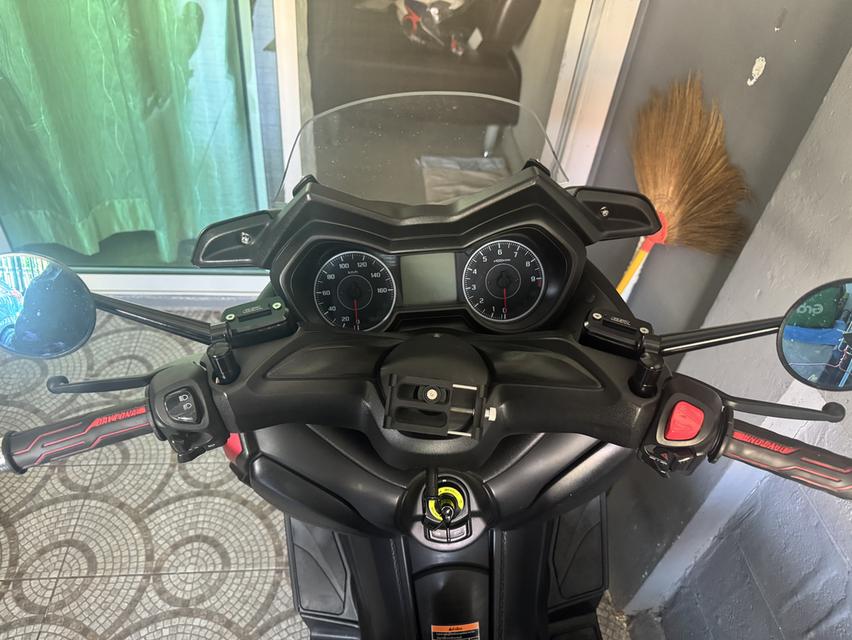 Yamaha xmax