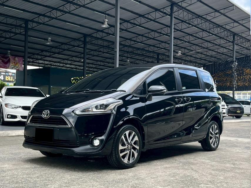 รถเข้าใหม่! TOYOTA SIENTA 1.5 V Wagon ปี 2017