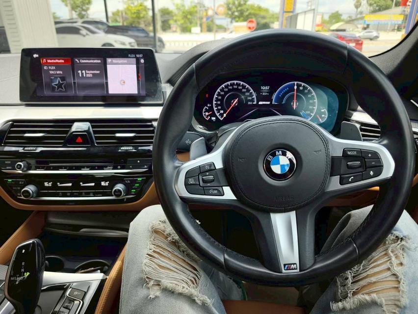 BMW 530e 2.0 M SPORT 2019 สีดำ  8