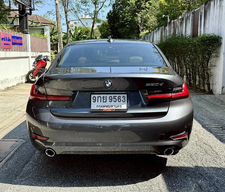 BMW 320d Limousine RHD ปี 2018 จด 2020 5