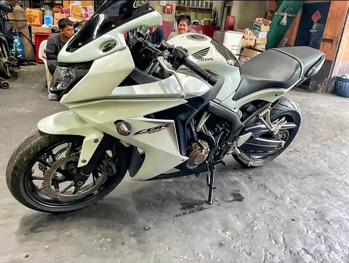 Cbr650สีขาว สภาพนางฟ้า 2