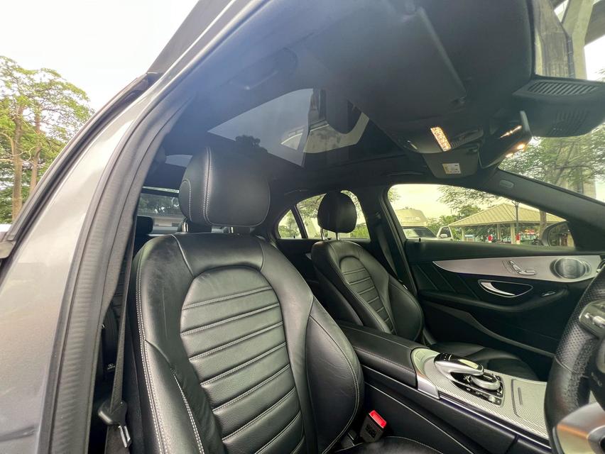 รถเข้าใหม่! MERCEDES-BENZ C220d AMG Dynamic ปี 2019 10