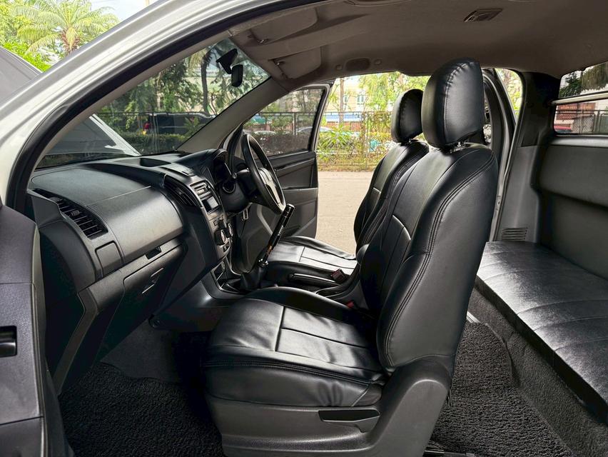 ขายรถ Isuzu D-max 2.5 Ddi  space cab ปี 2013 สีเทา เกียร์ธรรมดา 11