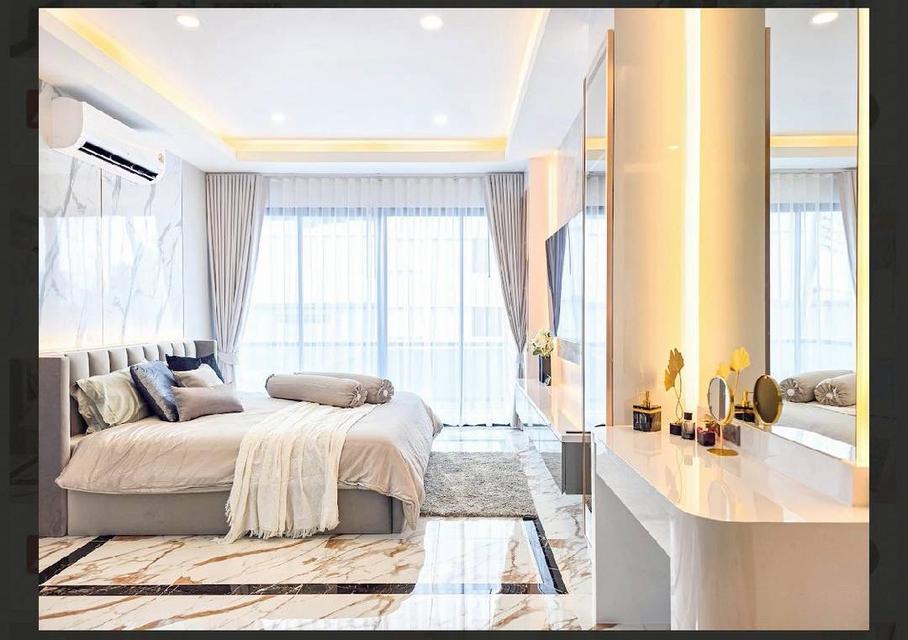 For sale luxury pool villa style modern Pattaya Thepprasit 19.9 million 4