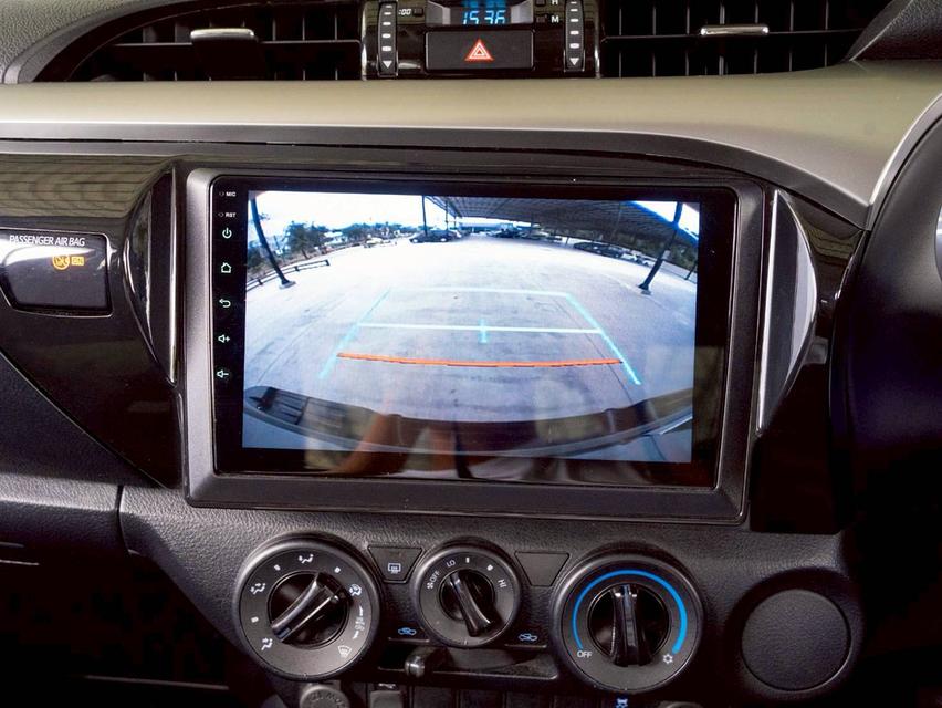 Toyota Hirux Revo 2.4 Mid Prerunner ปีจด 2023 13