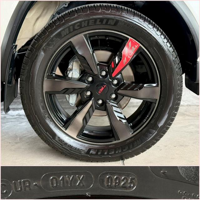 TOYOTA FORTUNER 2.4 V ปี 2017 รูปที่ 16