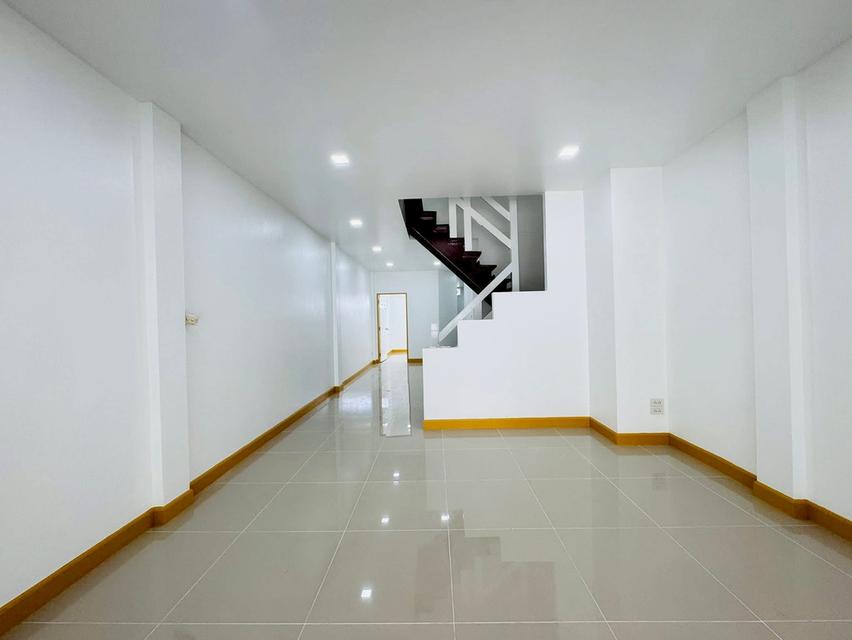 หมู่บ้านดิเอมเมอรัลด์พาร์ค3 7