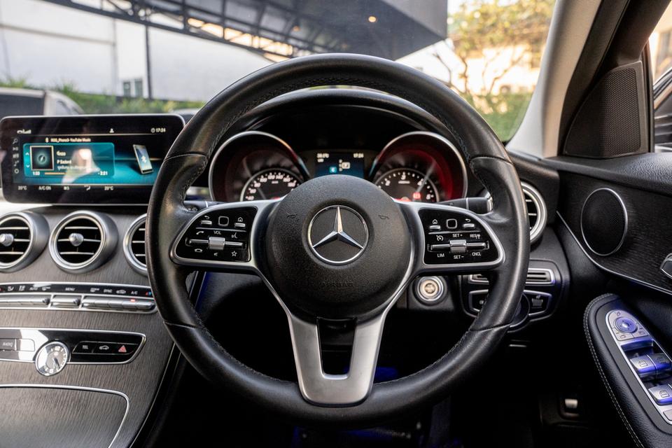 Mercedes-Benz C220d Avantgarde ปี 2018 📌𝐁𝐞𝐧𝐳 𝐂𝟐𝟮𝟎𝐝 เข้าใหม่แล้วค่าาา รุ่นฮอตสุดประหยัด ที่สมควรต้องมี!⛽️👍🏼✨ 4